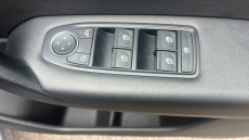 Renault Captur 1.6 E-TECH Hybrid 145 Iconic Edition 5dr Auto Hybrid Hatchback